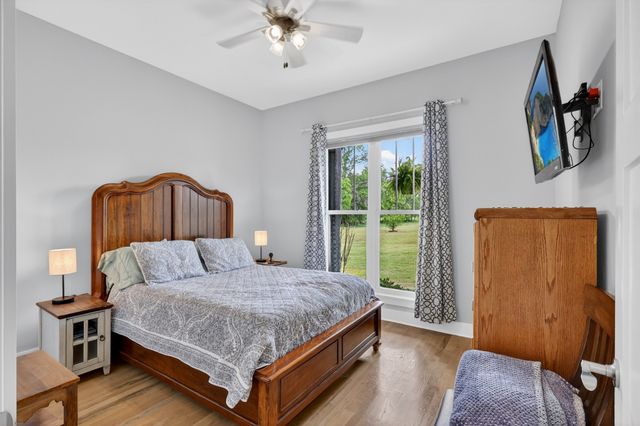 923 Dobbins Pike, Gallatin, TN 37066