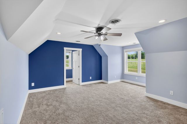 923 Dobbins Pike, Gallatin, TN 37066