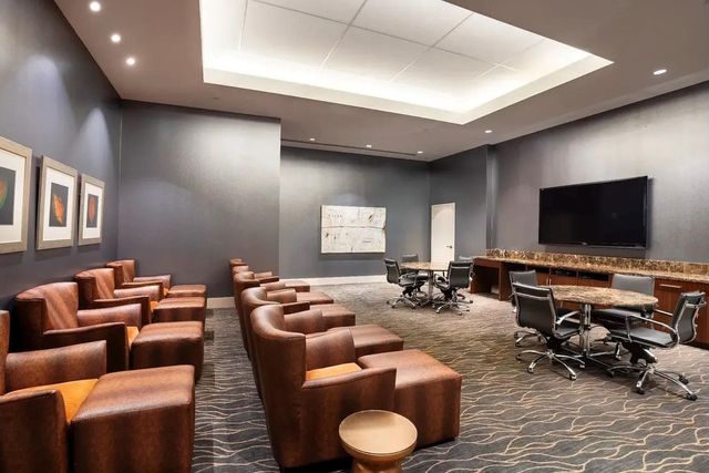 1400 Mckinney Street 2304, Houston, TX 77010