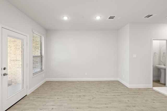 2638 Copper Breaks Street, Dallas, TX 75228