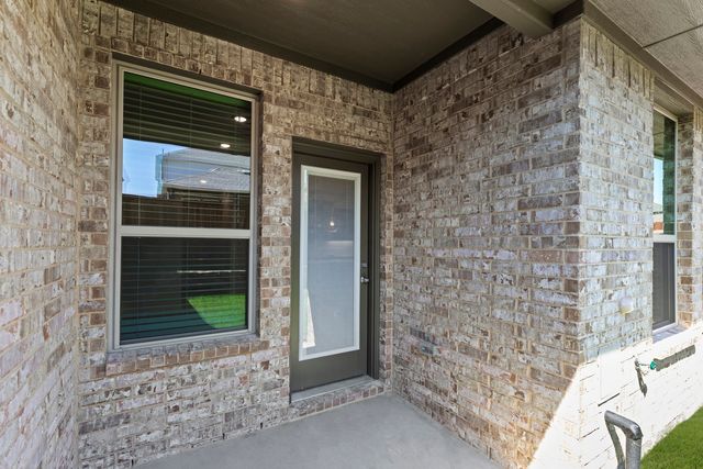 2638 Copper Breaks Street, Dallas, TX 75228