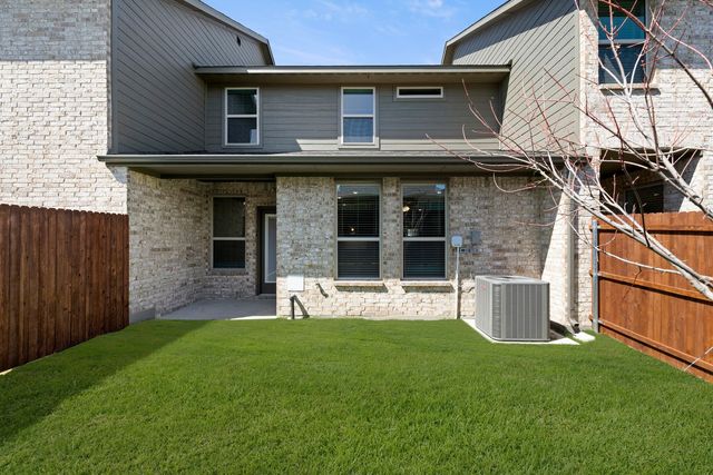 2638 Copper Breaks Street, Dallas, TX 75228