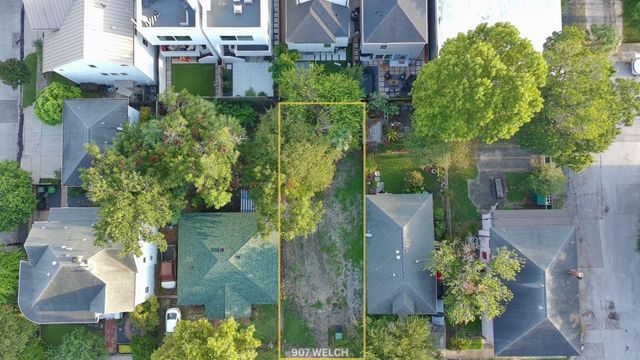 907 Welch Street, Houston, TX 77006