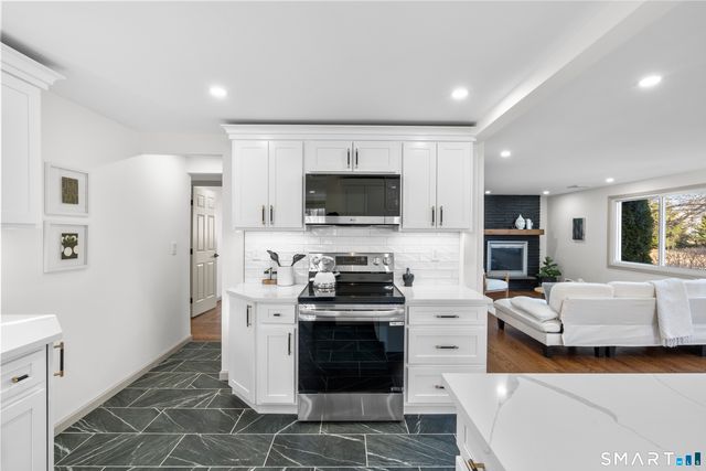 143 Sawyer Road, Fairfield, CT 06824