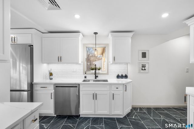 143 Sawyer Road, Fairfield, CT 06824