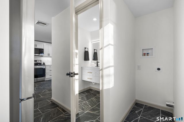 143 Sawyer Road, Fairfield, CT 06824