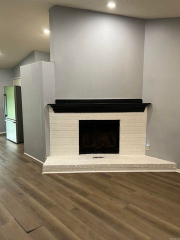 219 Lonsdale Circle, Jacksonville, AR 72076