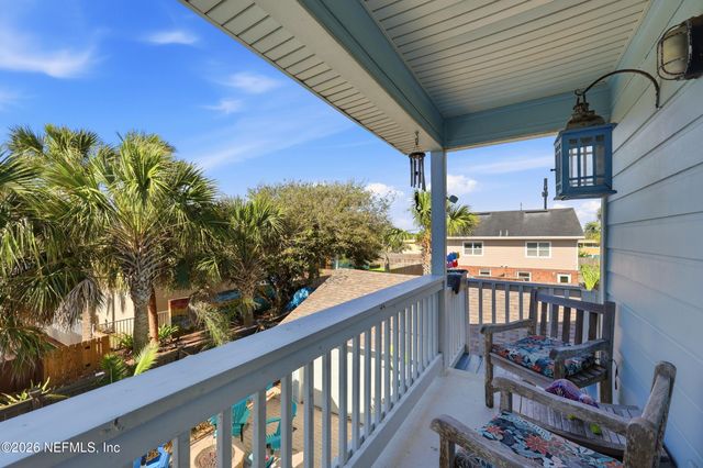 1012 2ND Street, Neptune Beach, FL 32266