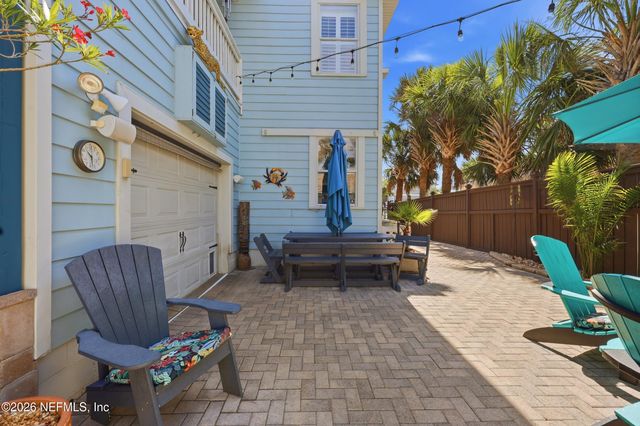 1012 2ND Street, Neptune Beach, FL 32266
