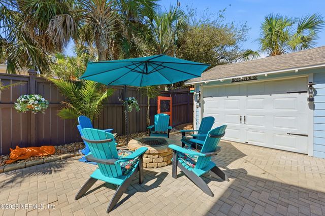 1012 2ND Street, Neptune Beach, FL 32266