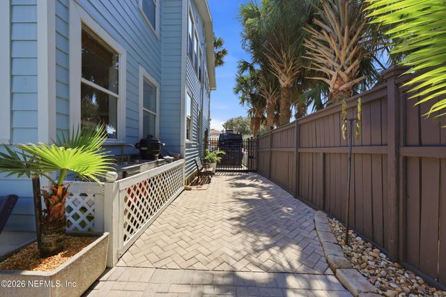1012 2ND Street, Neptune Beach, FL 32266