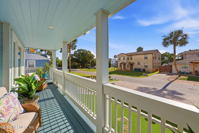 1012 2ND Street, Neptune Beach, FL 32266