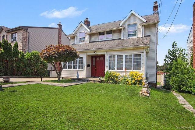 127 Wickes Avenue, Yonkers, NY 10701