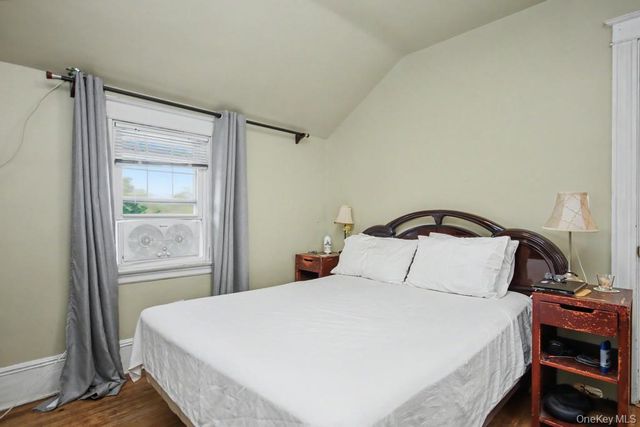 127 Wickes Avenue, Yonkers, NY 10701