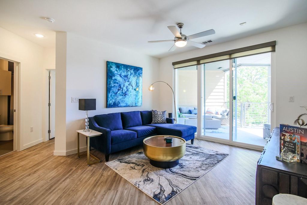 4801 Springdale RD 2208, Austin, TX 78723