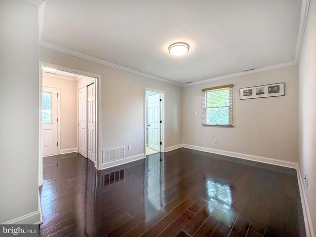 1347 HELLER DR, Yardley, PA 19067