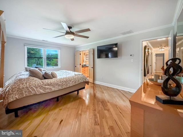1347 HELLER DR, Yardley, PA 19067