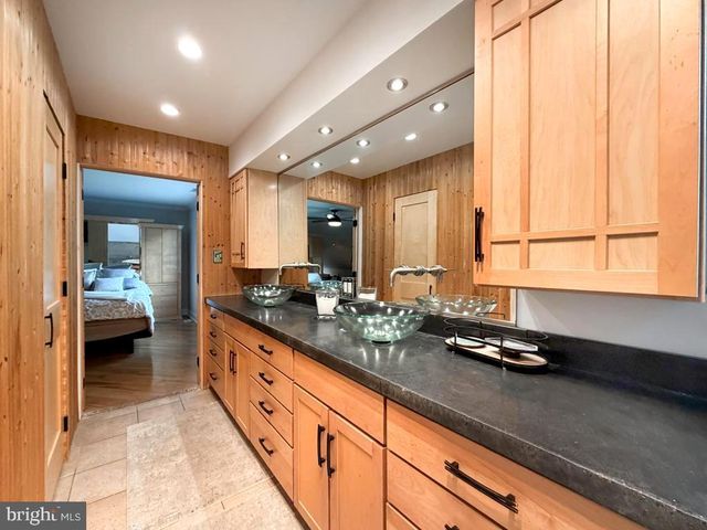 1347 HELLER DR, Yardley, PA 19067