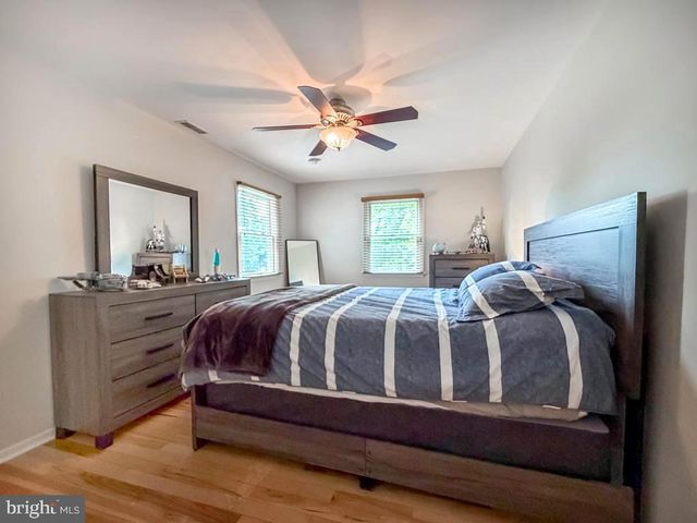 1347 HELLER DR, Yardley, PA 19067