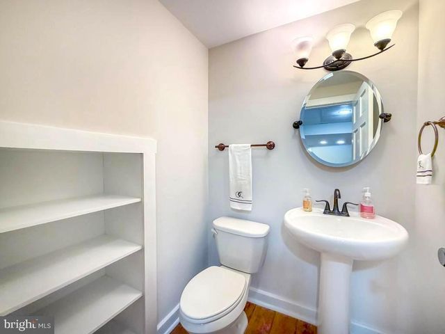 1347 HELLER DR, Yardley, PA 19067