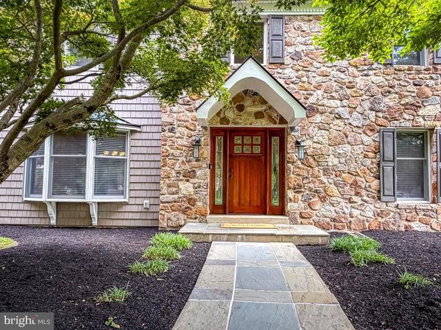 1347 HELLER DR, Yardley, PA 19067