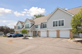 6040 Chasewood Parkway 2, Minnetonka, MN 55343