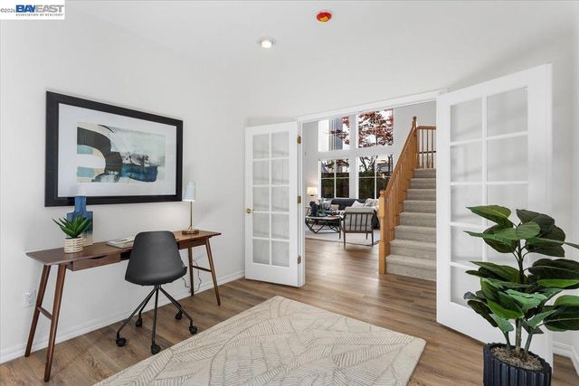 7900 Pineville Cir, Castro Valley, CA 94552