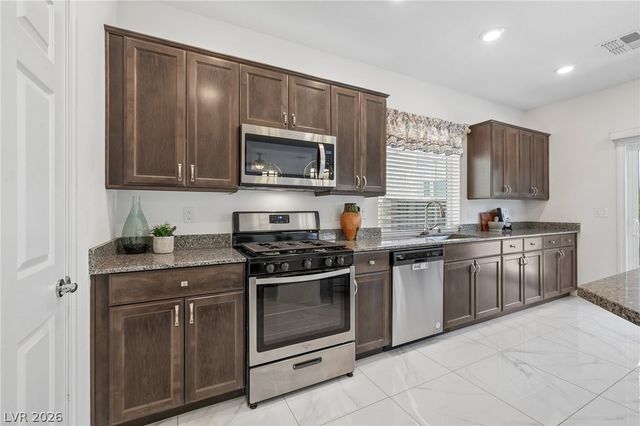 7766 Pacific Dunes Street, Las Vegas, NV 89139