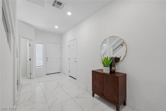 7766 Pacific Dunes Street, Las Vegas, NV 89139