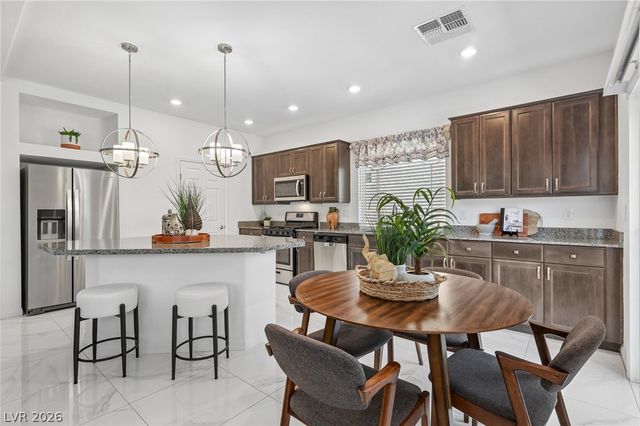 7766 Pacific Dunes Street, Las Vegas, NV 89139