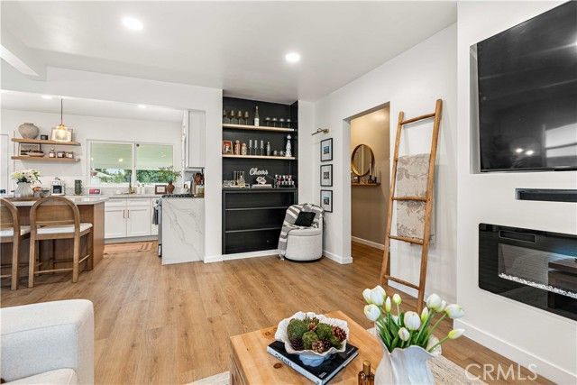 8254 Stewart And Gray, Downey, CA 90241