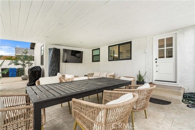 8254 Stewart And Gray, Downey, CA 90241