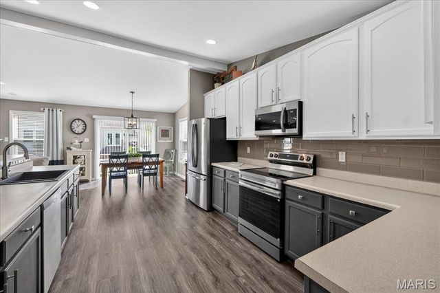 1714 Briarmanor Drive, Lake St Louis, MO 63367
