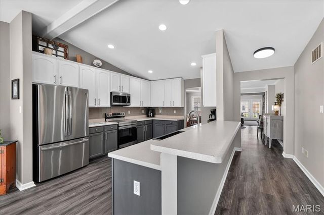 1714 Briarmanor Drive, Lake St Louis, MO 63367