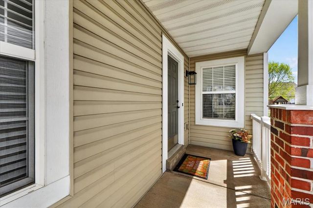 1714 Briarmanor Drive, Lake St Louis, MO 63367