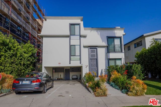 3314 S MENTONE Avenue 4, Los Angeles, CA 90034