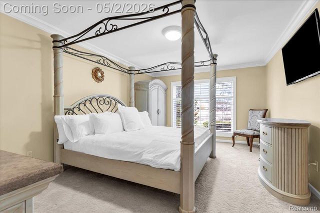 2256 Sudbury Way, Bloomfield Hills, MI 48304