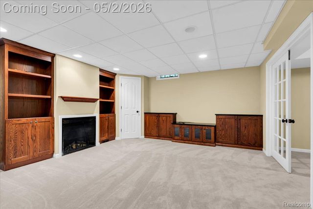 2256 Sudbury Way, Bloomfield Hills, MI 48304