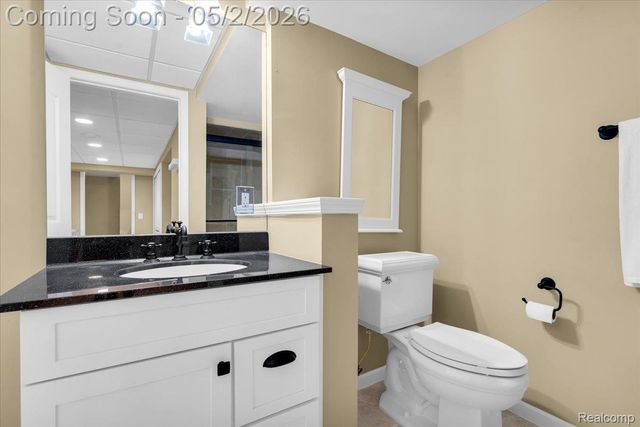 2256 Sudbury Way, Bloomfield Hills, MI 48304