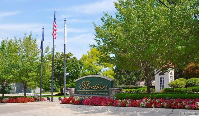 2256 Sudbury Way, Bloomfield Hills, MI 48304