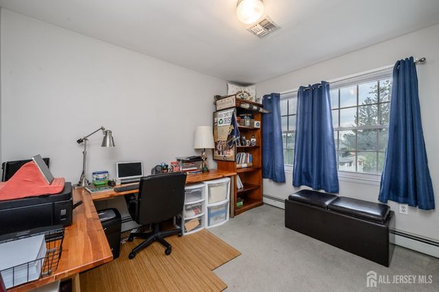 776 Harrell Avenue, Woodbridge Proper, NJ 07095