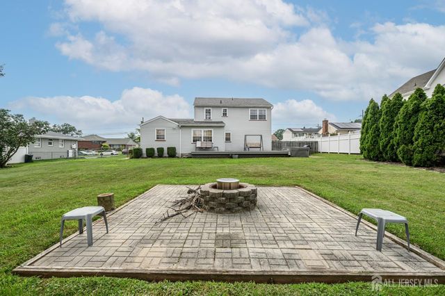 776 Harrell Avenue, Woodbridge Proper, NJ 07095