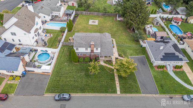 776 Harrell Avenue, Woodbridge Proper, NJ 07095