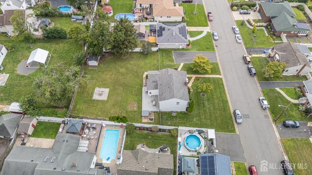 776 Harrell Avenue, Woodbridge Proper, NJ 07095