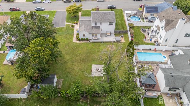 776 Harrell Avenue, Woodbridge Proper, NJ 07095