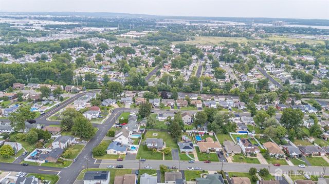 776 Harrell Avenue, Woodbridge Proper, NJ 07095