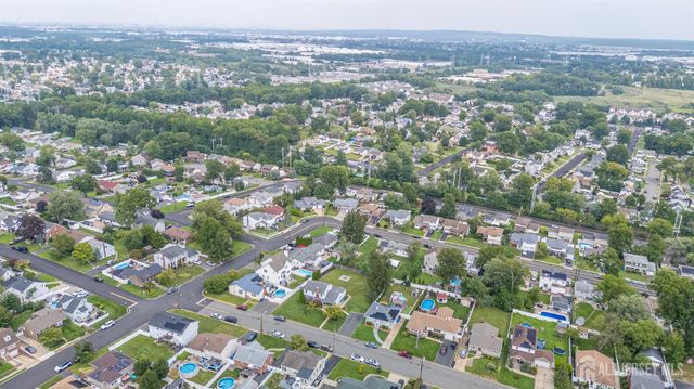 776 Harrell Avenue, Woodbridge Proper, NJ 07095