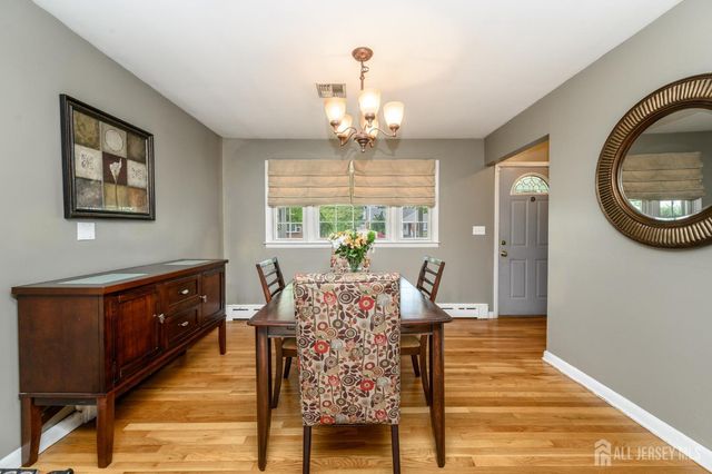 776 Harrell Avenue, Woodbridge Proper, NJ 07095