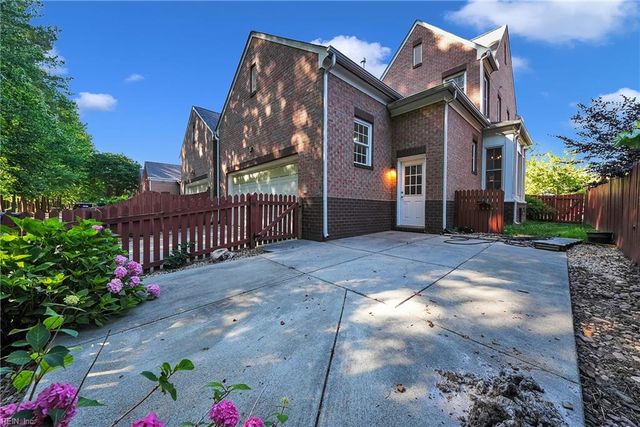 329 Herman Melville AVE, Newport News, VA 23606