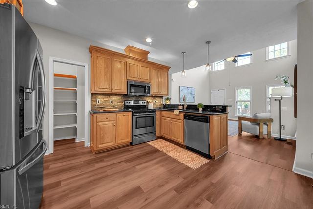 329 Herman Melville AVE, Newport News, VA 23606